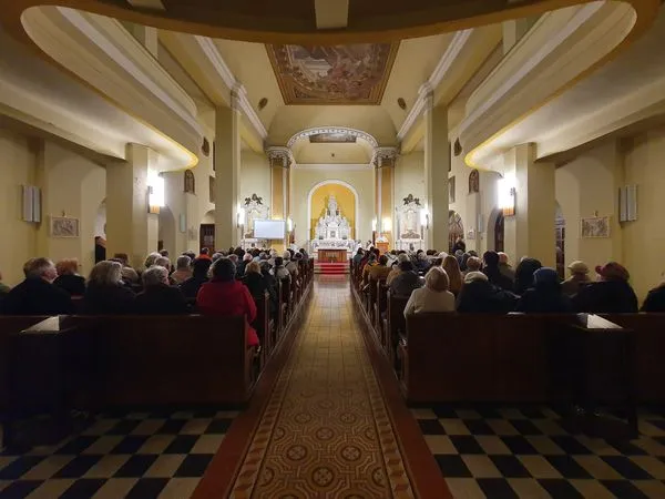 [Egyetemista Advent 3/6] Mézeskalács díszítés. Nem csak magunknak.