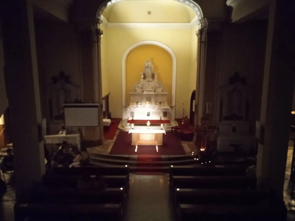 Taizei imaóra szentségimádással és gyóntatással, első péntekre készülve